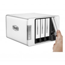 NAS Terramaster D4-300